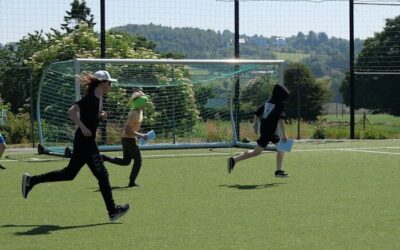 Summercamp hos Fimbul – «Midt i blinken»